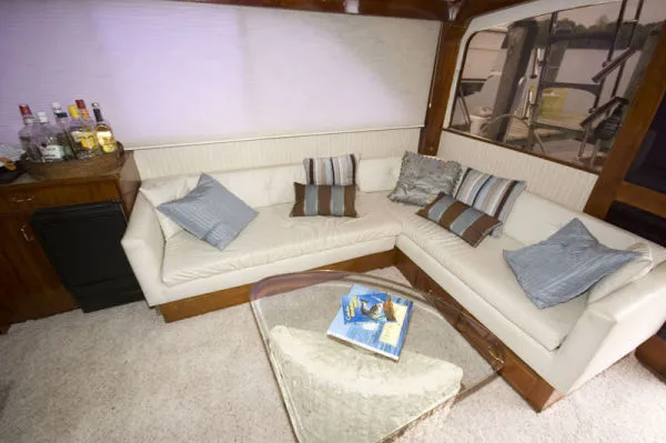 Slide: The Image of Ocean Yachts 42 Super Sport - 1 1980 - 3