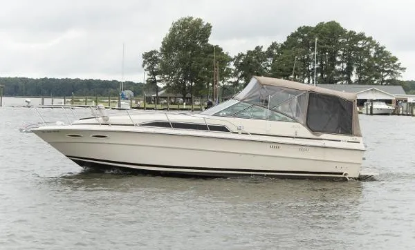 Slide: The Image of Sea Ray 340 Sundancer 1986 - 0