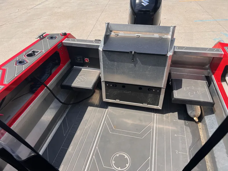 Slide: The Image of Stabi-Craft 1850 Fisher 2025 - 10