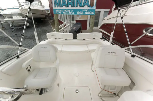 Slide: The Image of Sea Fox 216 DC 2008 - 3