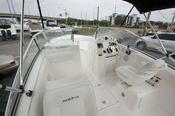 Slide: The Image of Sea Fox 216 DC 2008 - 4