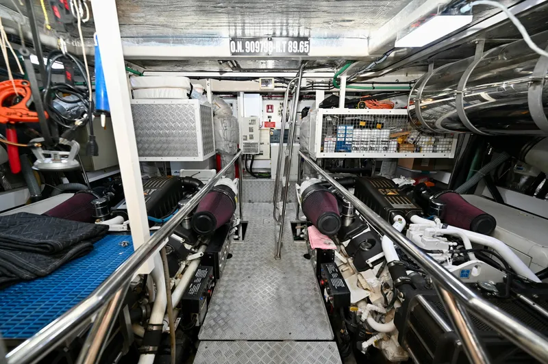 Slide: The Image of Sunseeker 82 Yacht 2005 - 54