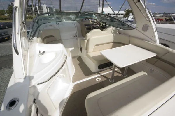 Slide: The Image of Chaparral 29 Signature 2004 - 1