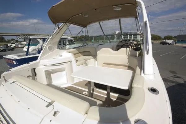 Slide: The Image of Chaparral 29 Signature 2004 - 11