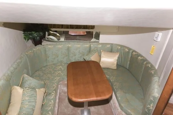 Slide: The Image of Chaparral 350 Signature 2002 - 5