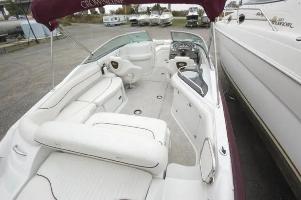 Slide: The Image of Crownline Boats 240 EX Bowrider 2005 - 1