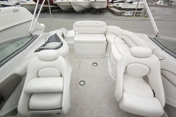 Slide: The Image of Crownline Boats 240 EX Bowrider 2005 - 2