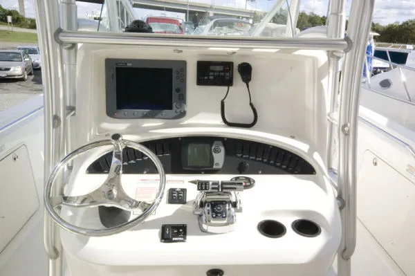 Slide: The Image of Boston Whaler 320 Outrage 2005 - 4
