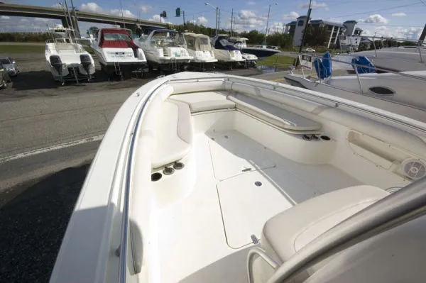 Slide: The Image of Boston Whaler 320 Outrage 2005 - 5