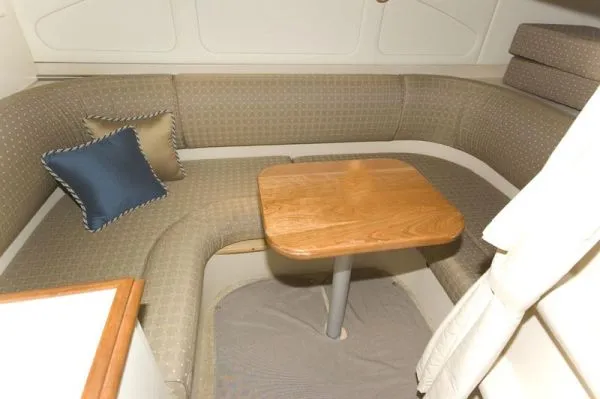 Slide: The Image of Cruiser Yachts 3372 Express 2004 - 6