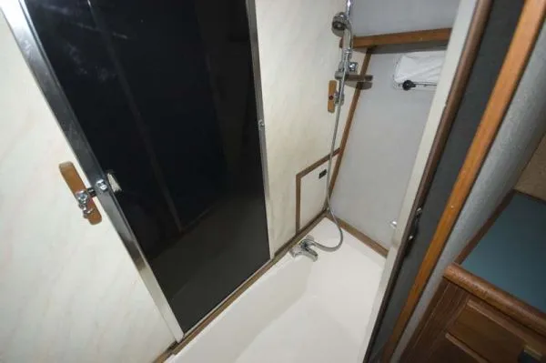 Slide: The Image of Bayliner 3888 Motoryacht 1989 - 11