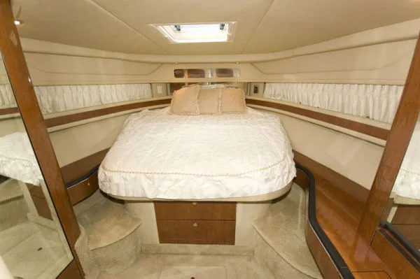 Slide: The Image of Sea Ray 460 Sundancer 2003 - 6