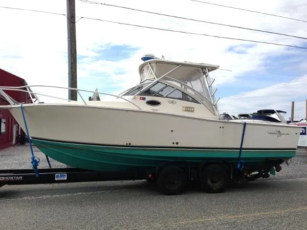 Slide: The Image of Albemarle 280 Express Fisherman MD 2003 - 1