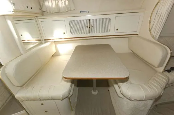 Slide: The Image of Sea Ray 290 Sundancer 2001 - 6