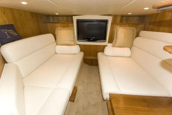 Slide: The Image of Tiara 3500 Sovran with IPS Drives 2009 - 3