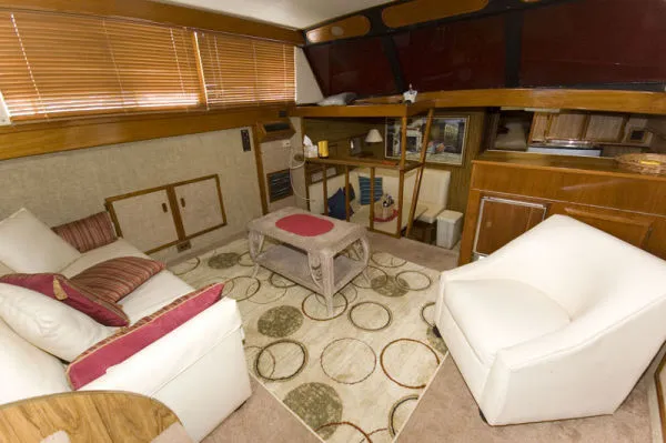 Slide: The Image of Viking 43 Double Cabin Motoryacht 1980 - 1