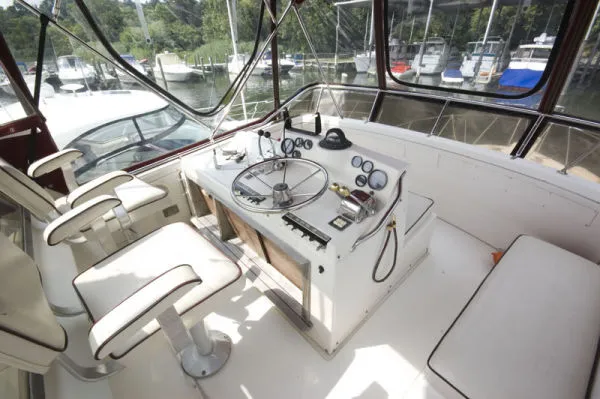 Slide: The Image of Viking 43 Double Cabin Motoryacht 1980 - 9