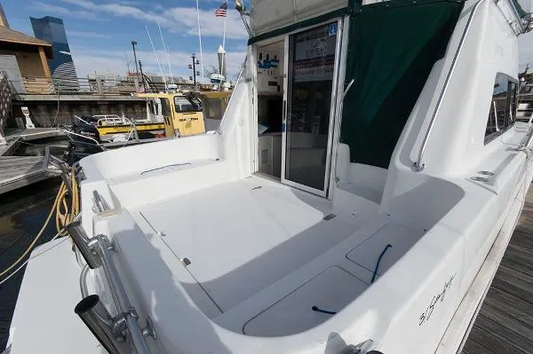 Slide: The Image of Mainship 31 Sedan Bridge 1995 - 10