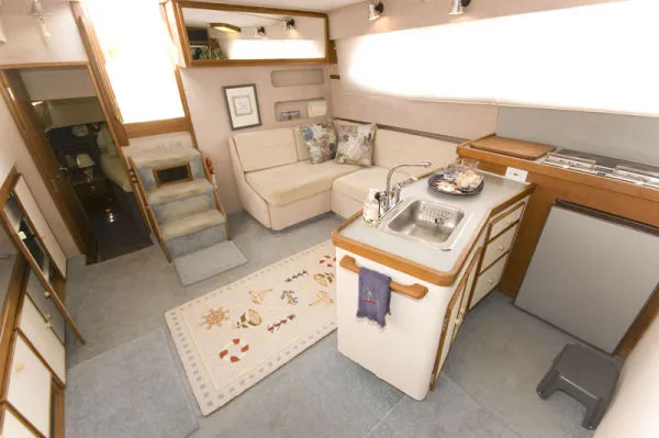 Slide: The Image of Trojan Tri Cabin 1987 - 3
