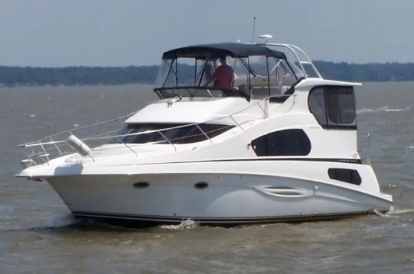 Slide: The Image of Silverton 39 Motoryacht 2003 - 0