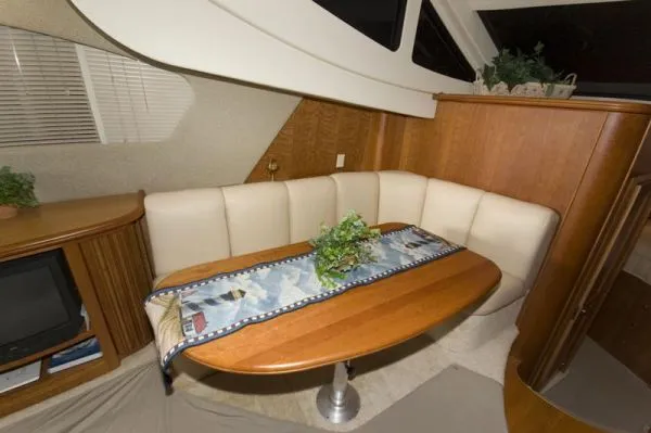 Slide: The Image of Silverton 39 Motoryacht 2003 - 9