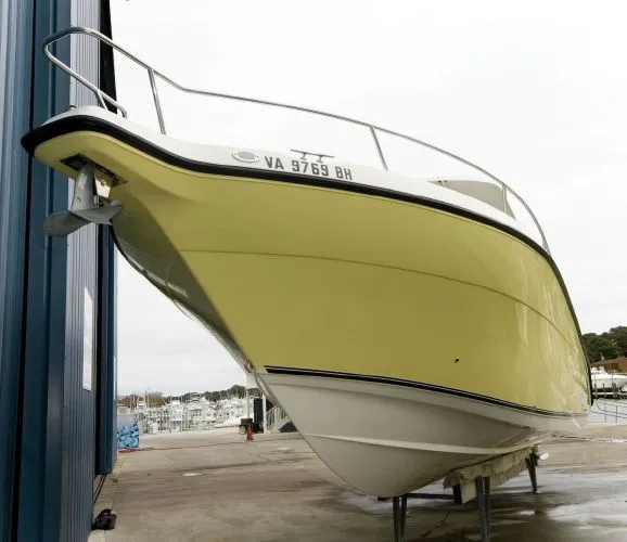 Slide: The Image of Century 3200 Center Console (VA) 2007 - 4