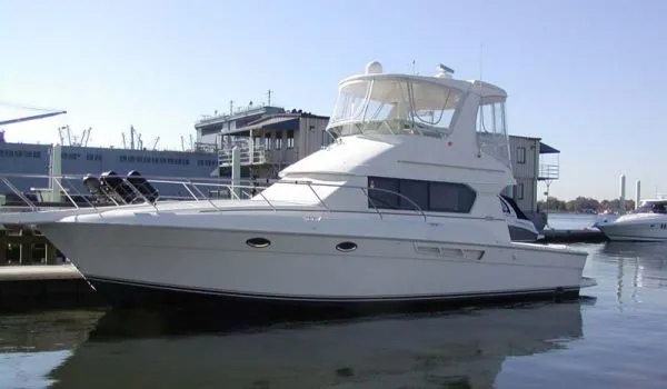 Slide: The Image of Silverton 42C Convertible w/ Thruster & Sat TV 2001 - 0