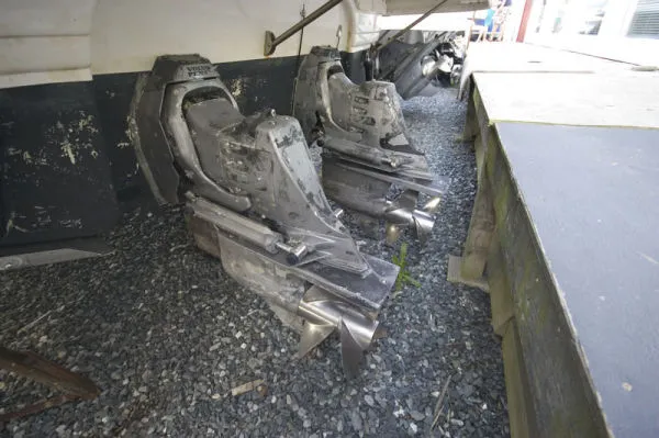 Slide: The Image of Chaparral 300 Signature 2002 - 10