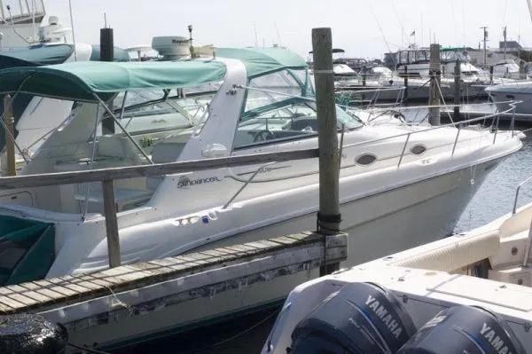 Slide: The Image of Sea Ray 330 Sundancer (MD) 1995 - 0