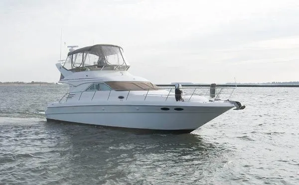 Slide: The Image of Sea Ray 400 Sedan Bridge 1997 - 1