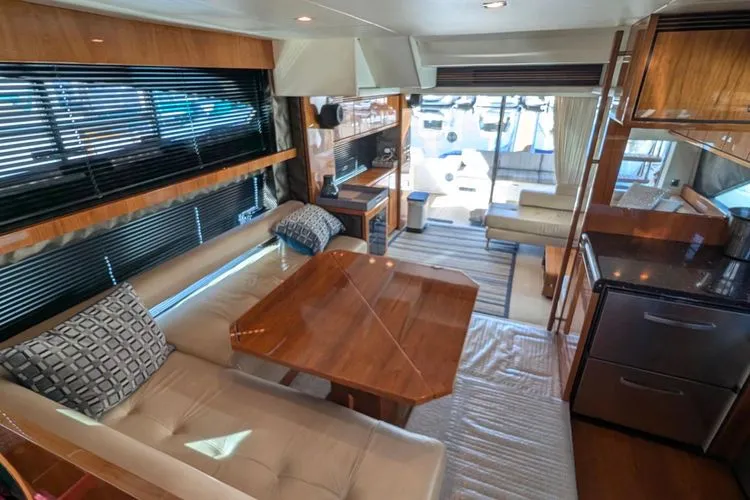 Slide: The Image of 2010 Fairline Squadron - Image 28 - 28