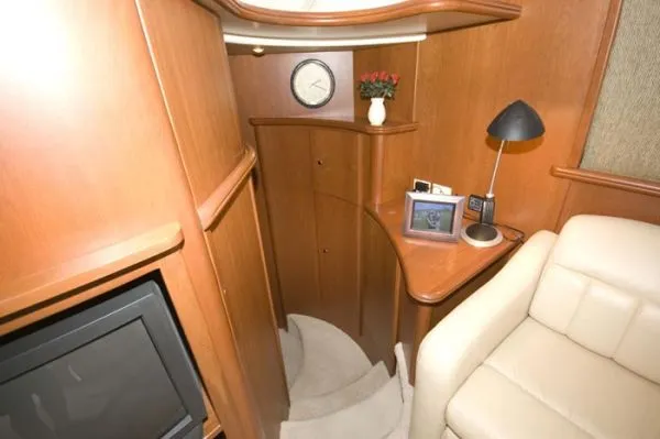 Slide: The Image of Silverton 410 Sport Bridge 2004 - 11
