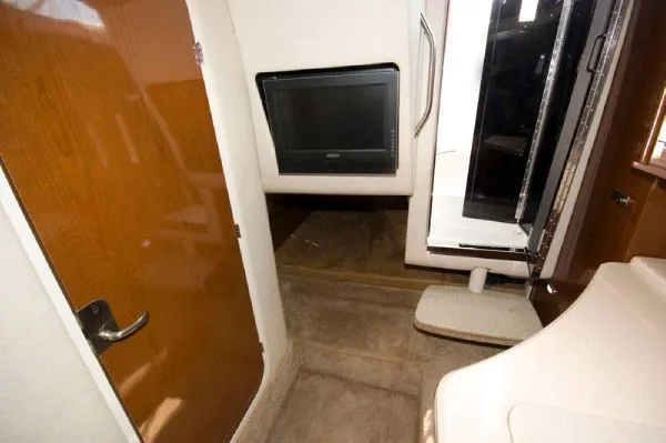 Slide: The Image of Sea Ray 280 Sundancer in MD 2010 - 11