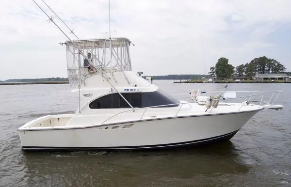 Slide: The Image of Luhrs 350 Tournament MD 1990 - 0
