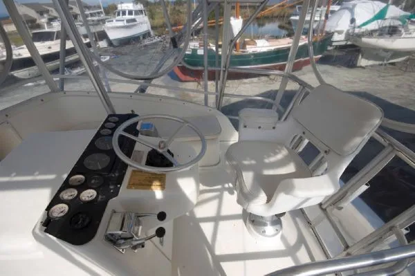 Slide: The Image of Luhrs 350 Tournament MD 1990 - 8