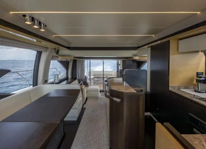 Slide: The Image of 2016 Azimut 66 Fly - Image 8 - 8