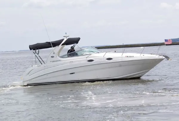 Slide: The Image of Sea Ray 280 Sundancer in MD 2004 - 1