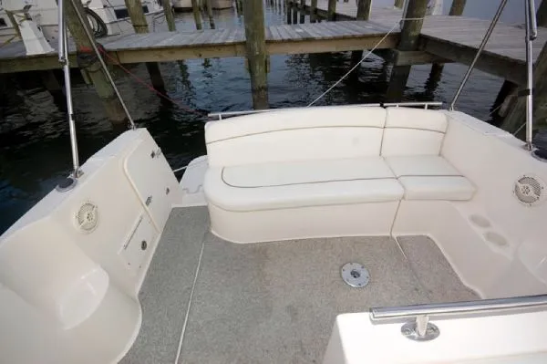Slide: The Image of Rinker 270 Fiesta Vee (MD) 2004 - 4
