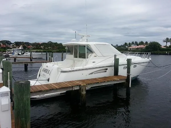 Slide: The Image of Tiara 3600 Sovran 2004 - 1