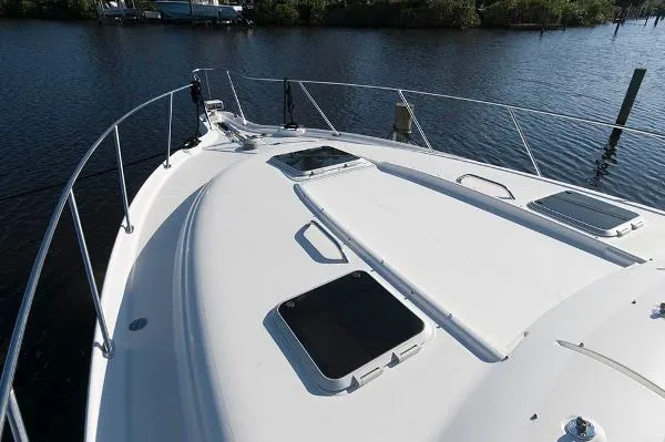 Slide: The Image of Tiara 3600 Sovran 2004 - 10