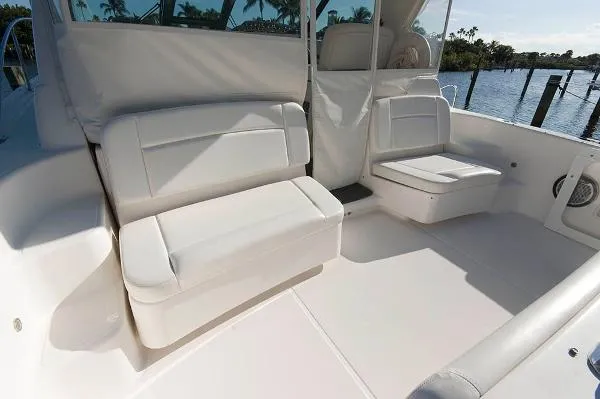 Slide: The Image of Tiara 3600 Sovran 2004 - 8
