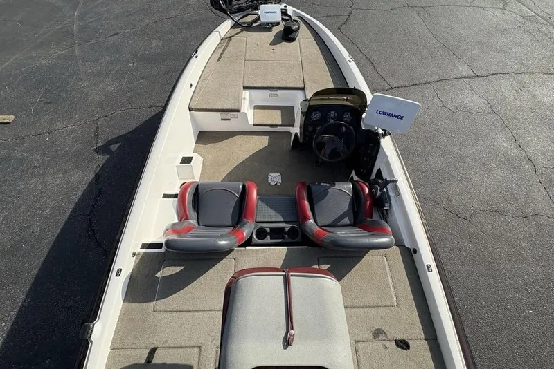 Slide: The Image of 2024 ProCraft 185 Pro boat interior with dual seats and navigation equipment. - 27