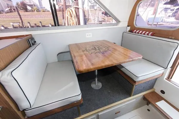 Slide: The Image of Bertram 28 Flybridge 1978 - 11