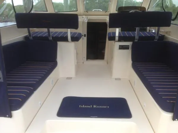Slide: The Image of Mainship 34 Pilot Rum Rummer MD 2005 - 7