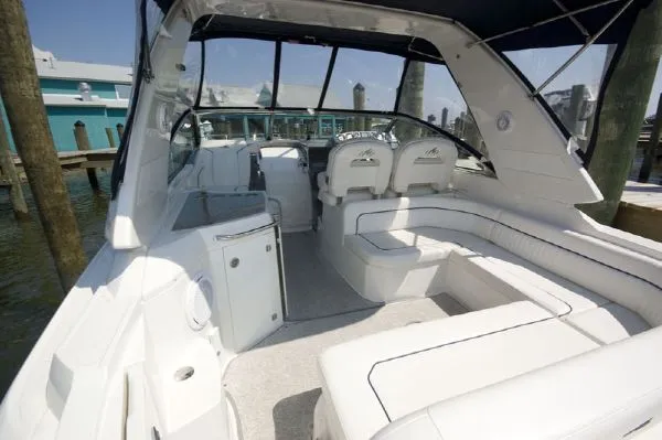 Slide: The Image of Monterey 330 Sport Yacht 2008 - 1