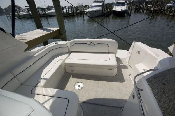 Slide: The Image of Monterey 330 Sport Yacht 2008 - 9