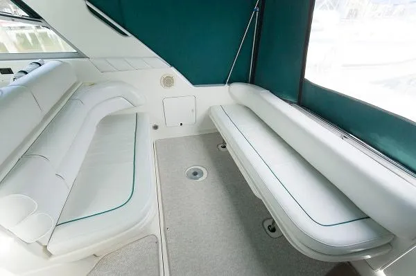 Slide: The Image of Sea Ray 330 Sundancer 1995 - 4