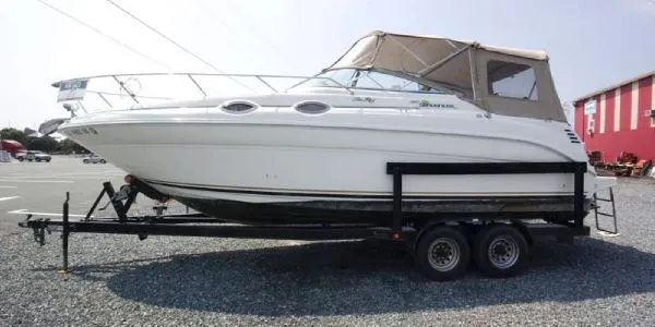 Slide: The Image of Sea Ray 260 DA w/ GEN & TRAILER, WINDLASS 2000 - 0