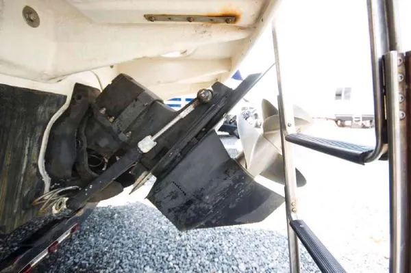 Slide: The Image of Sea Ray 260 DA w/ GEN & TRAILER, WINDLASS 2000 - 10