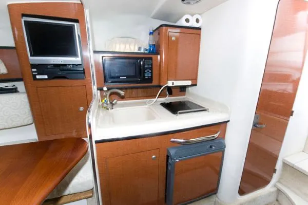 Slide: The Image of Sea Ray 280 Sundancer (MD) 2005 - 6